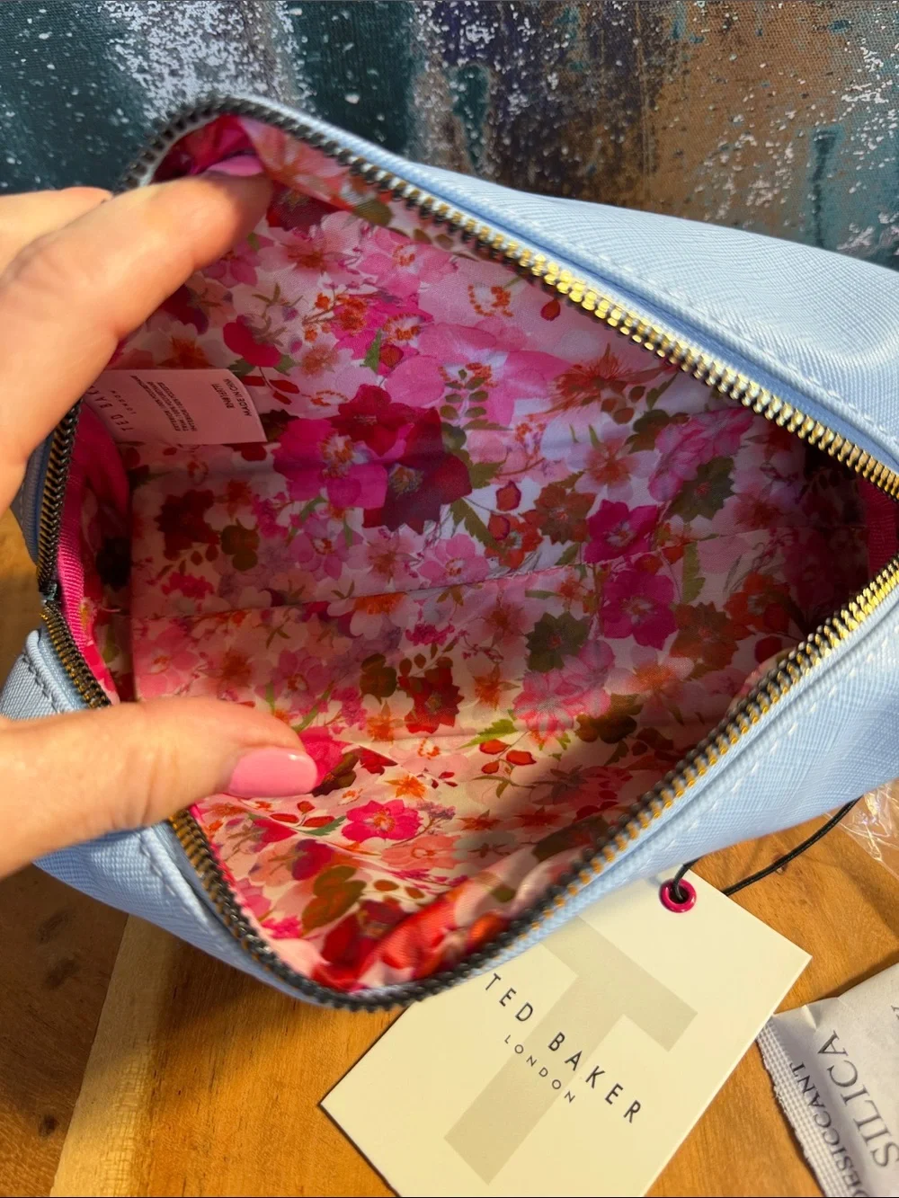 Ted‎ Baker Quiet Luxury Saffiano Cosmetic Pouch Powder Blue NWT